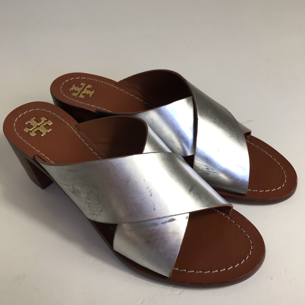 TORY BURCH Womens Mule Montrose Silver Metallic Cross Straps Sandals Size 9.5 M